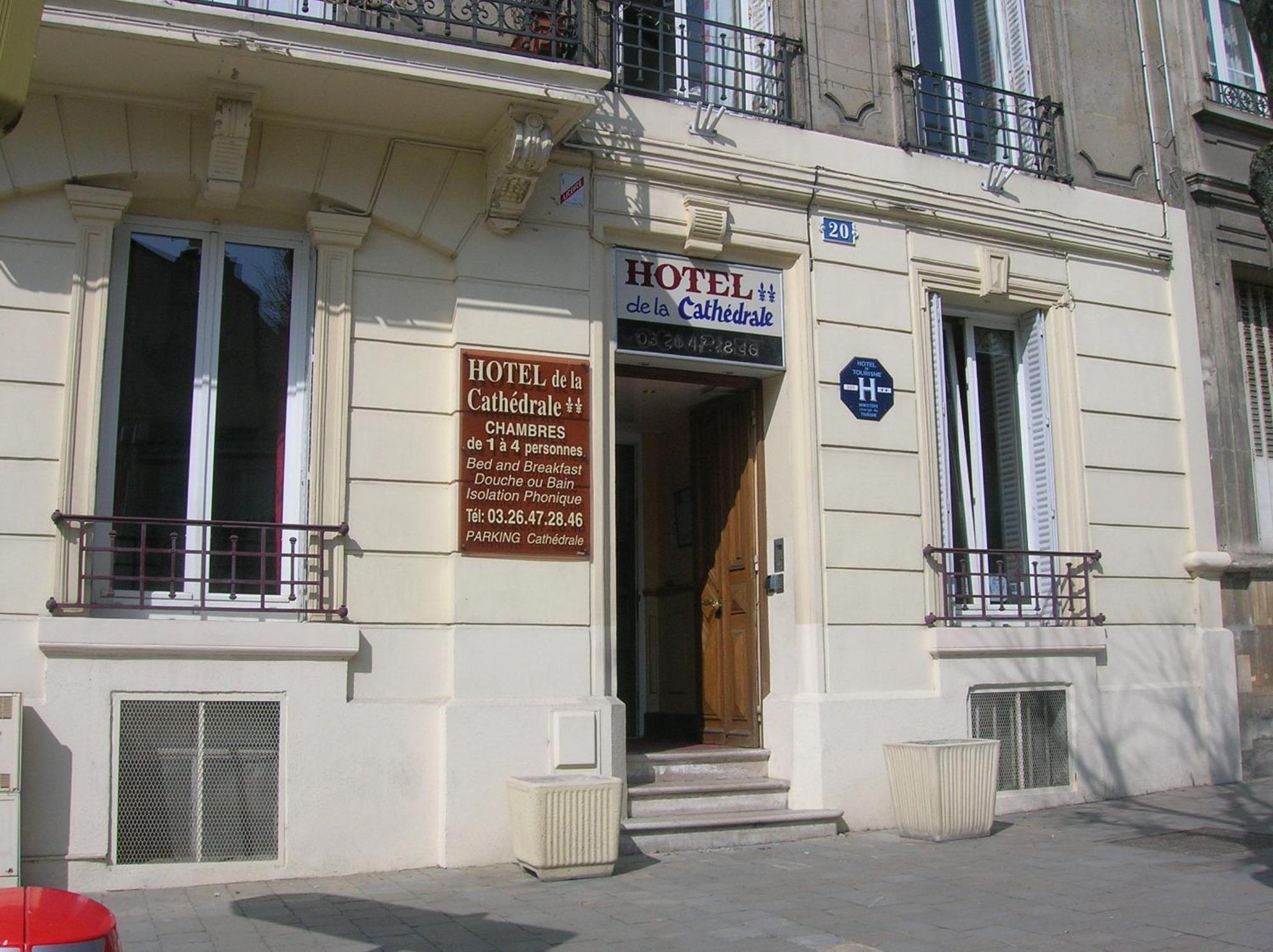 Hotel De La Cathedrale Reims Exterior photo